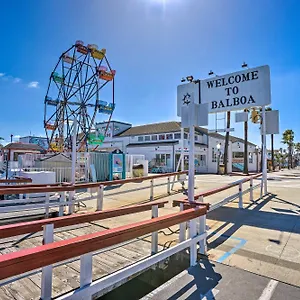 Apartment Newport Vacation - Short Walk To Pier